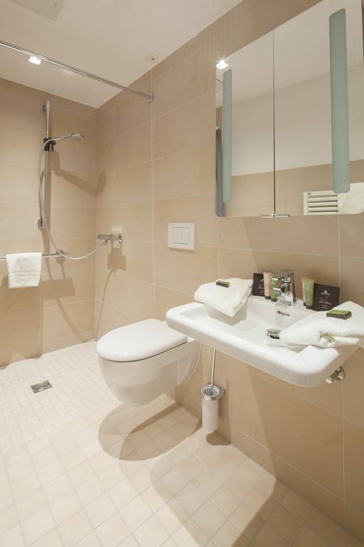 Gda Hotel Am Schlosspark Бад Хомбург фор дер Хьое Стая снимка