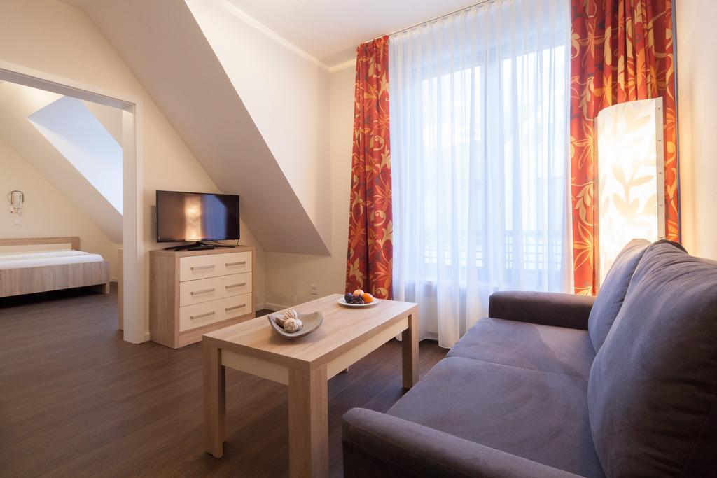 Gda Hotel Am Schlosspark Бад Хомбург фор дер Хьое Стая снимка