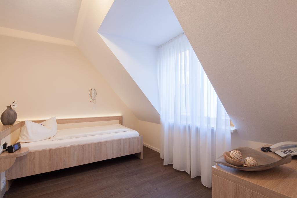 Gda Hotel Am Schlosspark Бад Хомбург фор дер Хьое Екстериор снимка